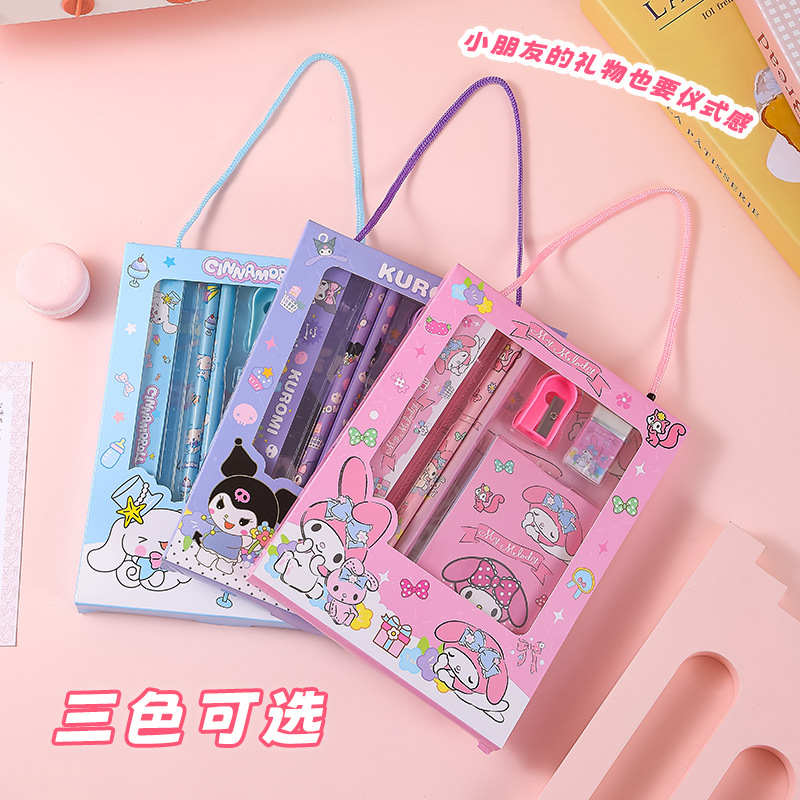 Set di cancelleria Hello Kitty - Ideal Stationery & Office Supply recensione e prezzo